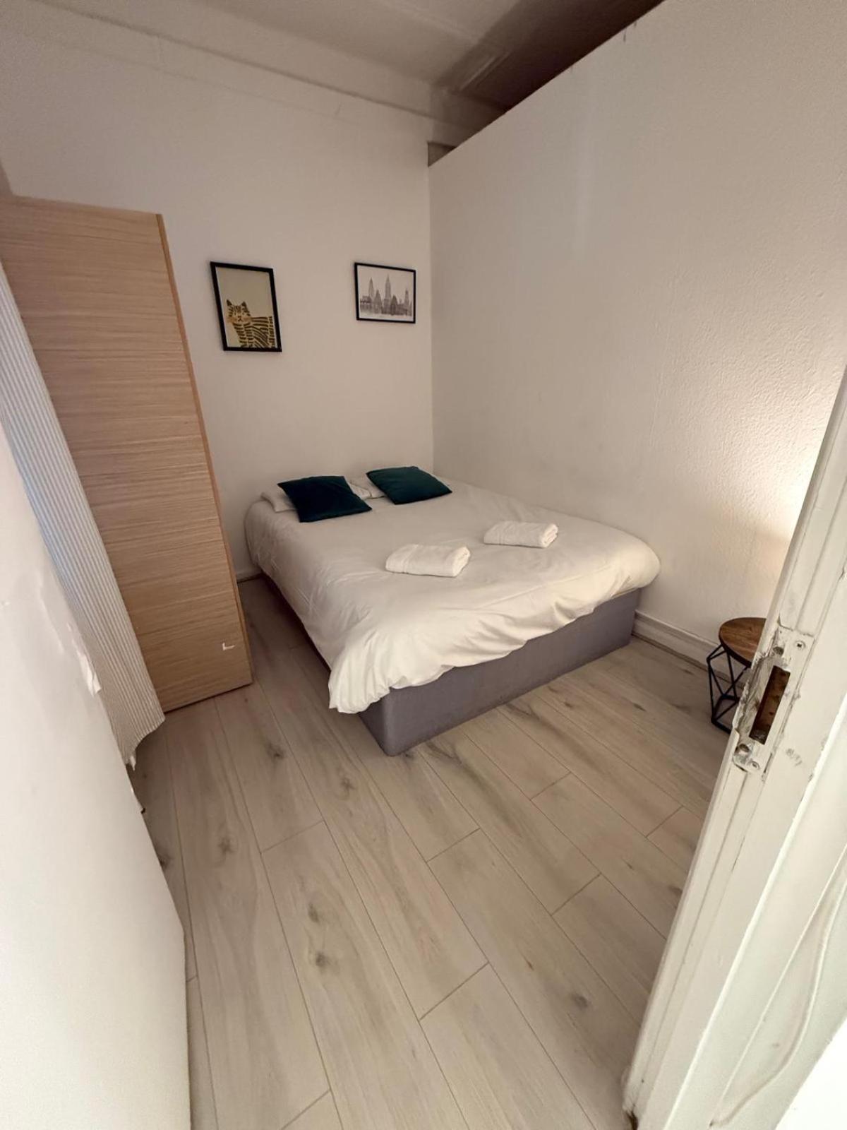 Appartamento Millais Road 3 Bedroom Flat *